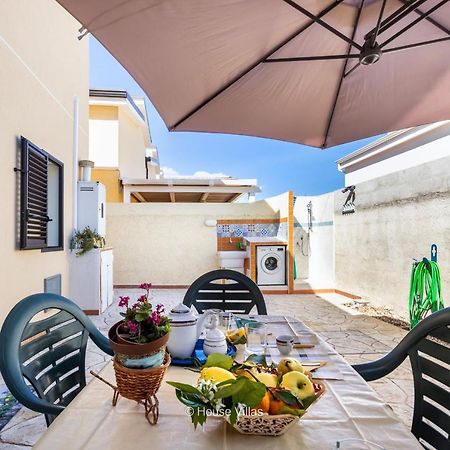 Villa Queen Dany Lido di Noto Екстериор снимка
